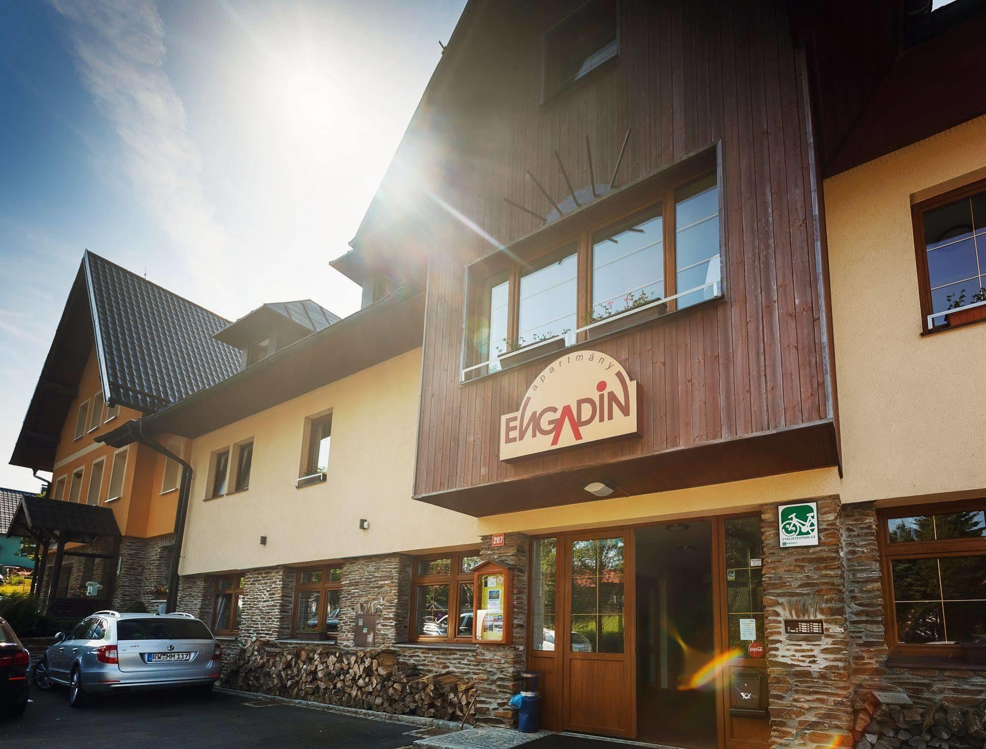 Apartmány Engadin Boží Dar Exterior foto